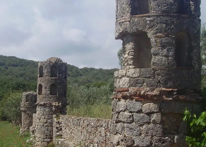 Torrette Etrusche 3* 까팔비오