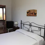 Torrette Etrusche Oda ve Kahvaltı 3*
