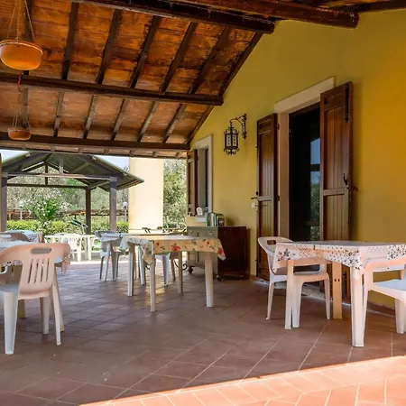 Torrette Etrusche Bed & Breakfast Capalbio