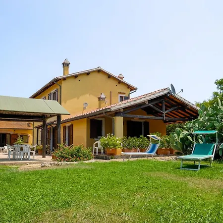 Torrette Etrusche Bed & Breakfast Capalbio